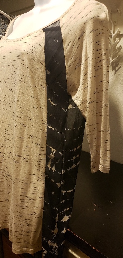 Blouse - Picture 2 of 4